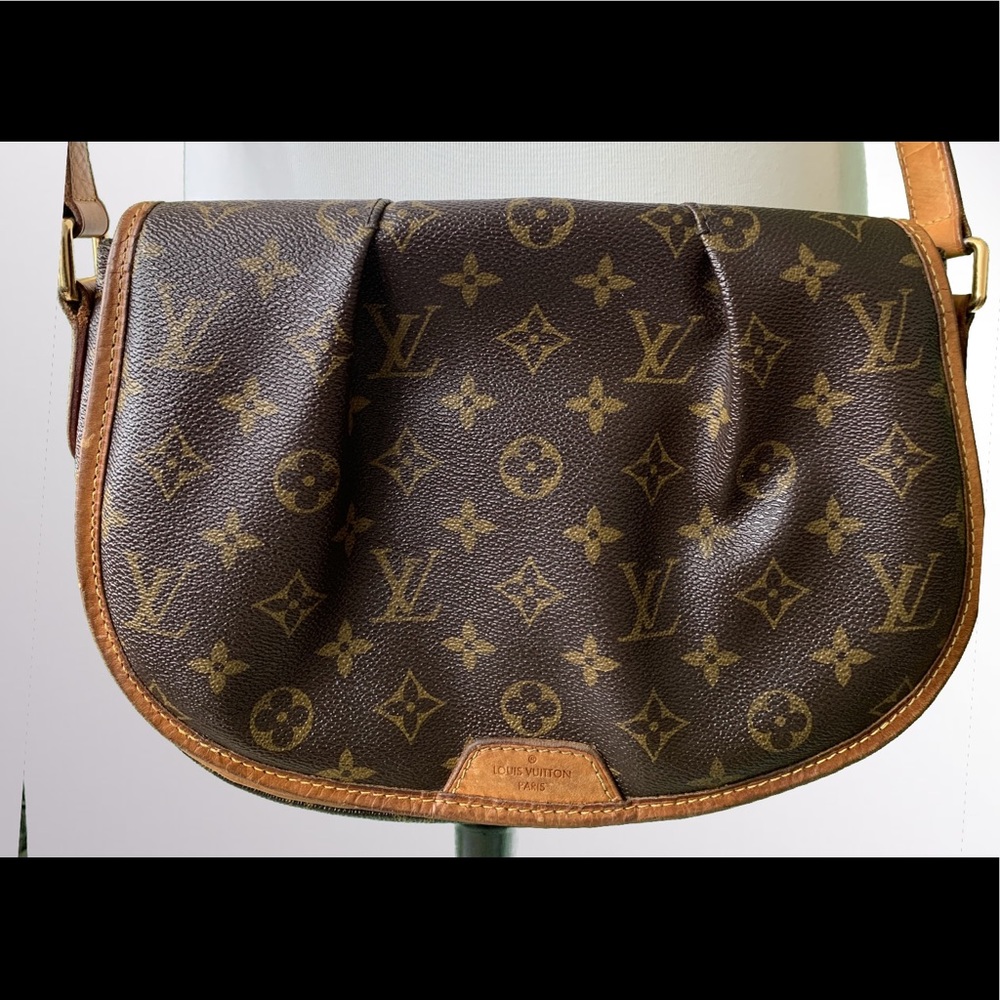**SOLD**Louis Vuitton Menilmontant PM - Picture 5 of 8